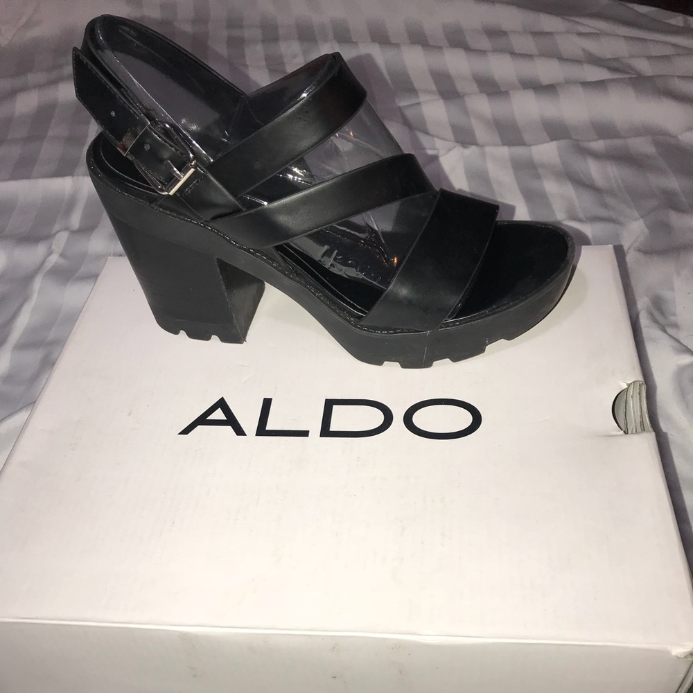 Platform heel